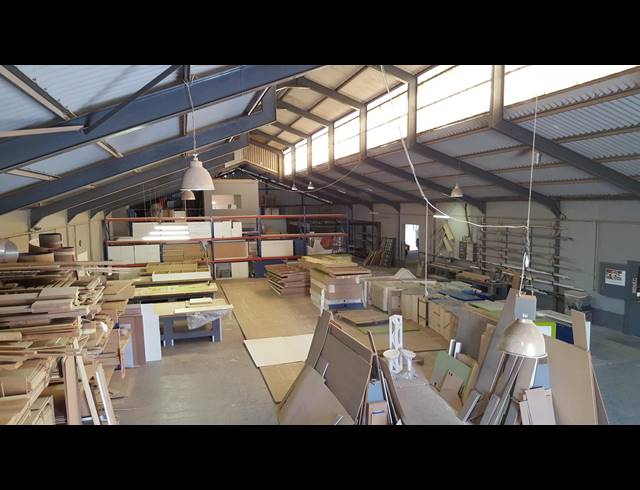 900M² FACTORY TO LET IN KRAAIFONTEIN INDUSTRIA